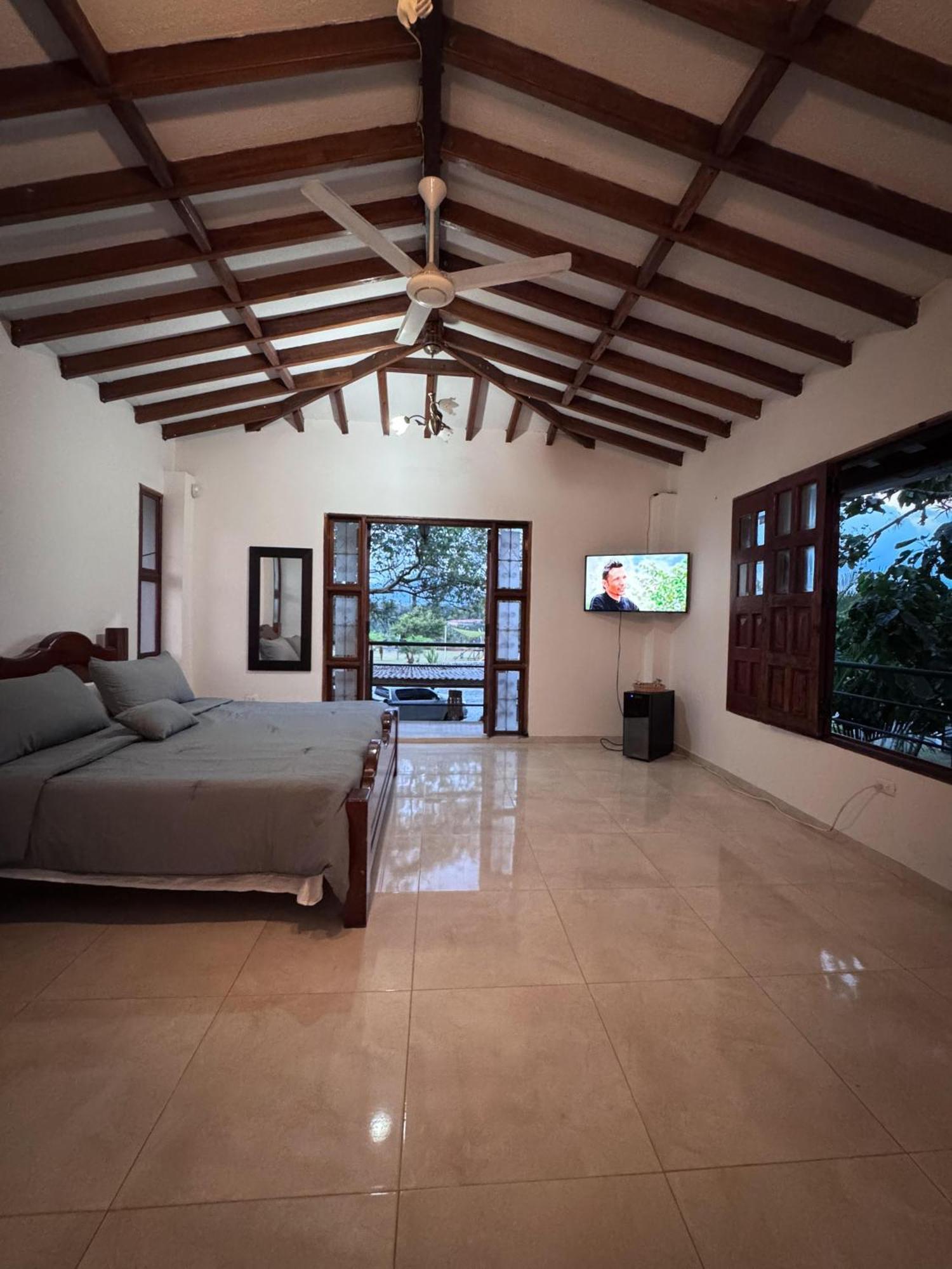 Ecoparadise Hotel Pereira Extérieur photo